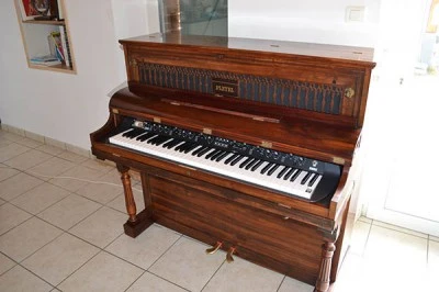 Pleyel_SV-1__2_