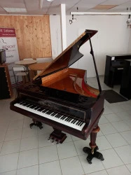 Accordeur de piano aux Herbiers